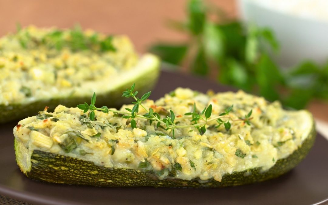 Zapallos italianos rellenos a las finas hierbas